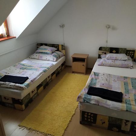 Reteshaz Strudelhaus Apartmanhaz Vonyarcvashegy Exterior foto
