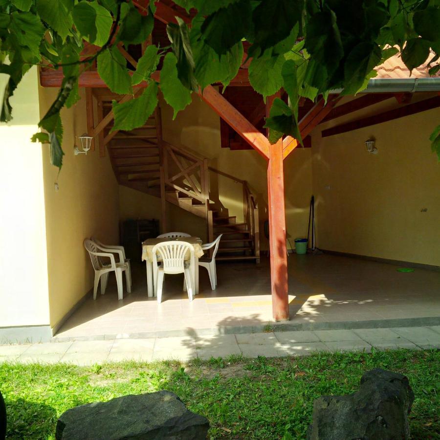 Reteshaz Strudelhaus Apartmanhaz Vonyarcvashegy Exterior foto