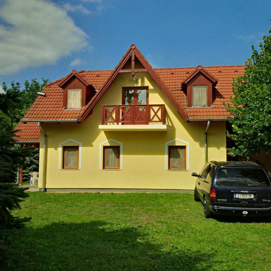 Reteshaz Strudelhaus Apartmanhaz Vonyarcvashegy Exterior foto